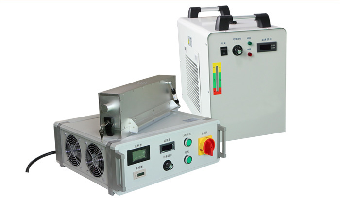 UV LED固化光源設(shè)備的三大配置照射頭、水冷機(jī)、電源驅(qū)動